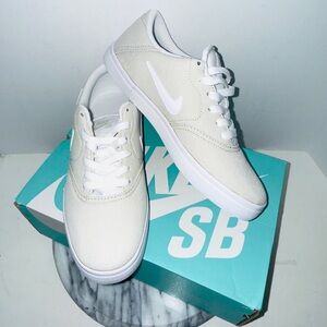 Nike SB Check Canvas Big Kids Skate Shoes (Light Bone/White) Size 7Y / Women 8.5